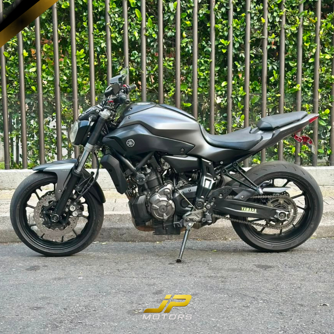 YAMAHA 07